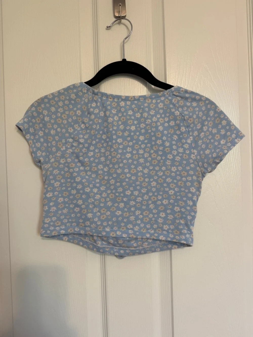 Aeropostale Light Blue Daisy Ruched Crop Top